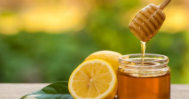 蜂蜜檸檬的功效：健康與美味的完美結合